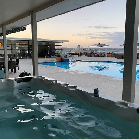 Cute Heritage Studio , Pools And Gym! Окленд Екстер'єр фото