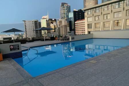 Cute Heritage Studio , Pools And Gym! Окленд Екстер'єр фото